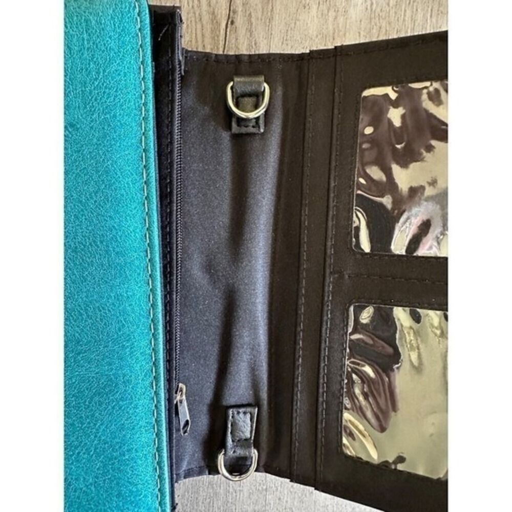 Western Turquoise Embroidered Floral Buckle Tri-Fold Wallet Crossbody Ready - Picture 10 of 10